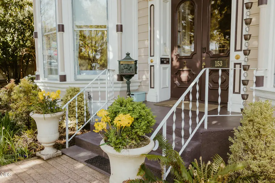 153 Oak Street, Ashland, OR 97520 - #3