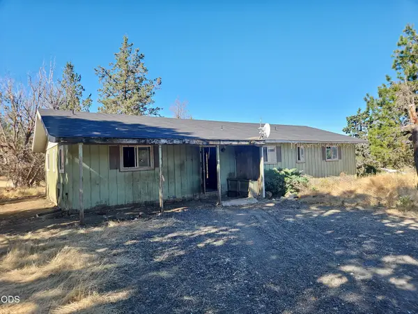 11489 Harpold Road, Klamath Falls, OR 97603