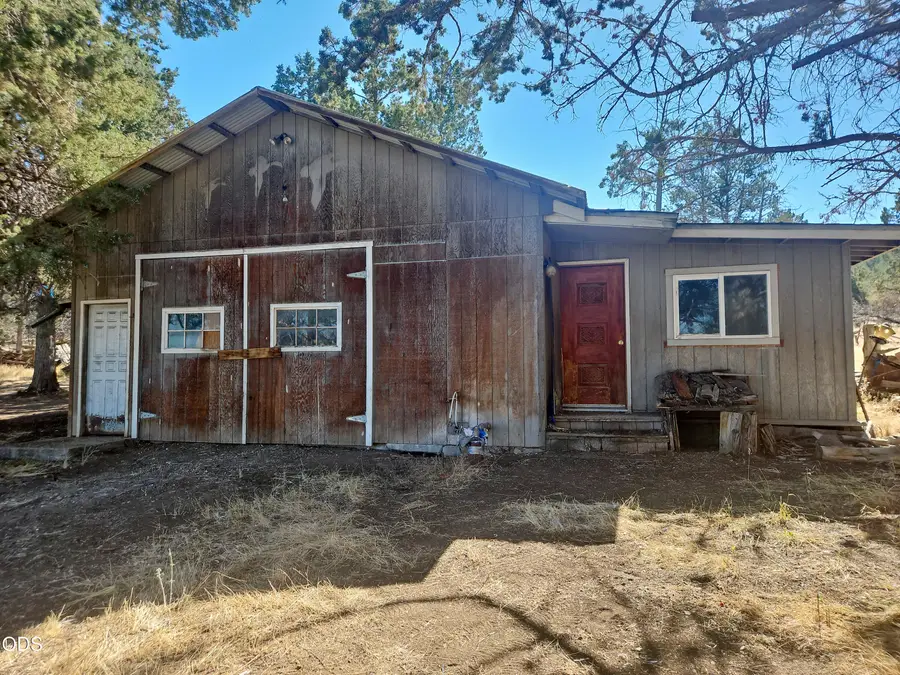 11489 Harpold Road, Klamath Falls, OR 97603 - #3