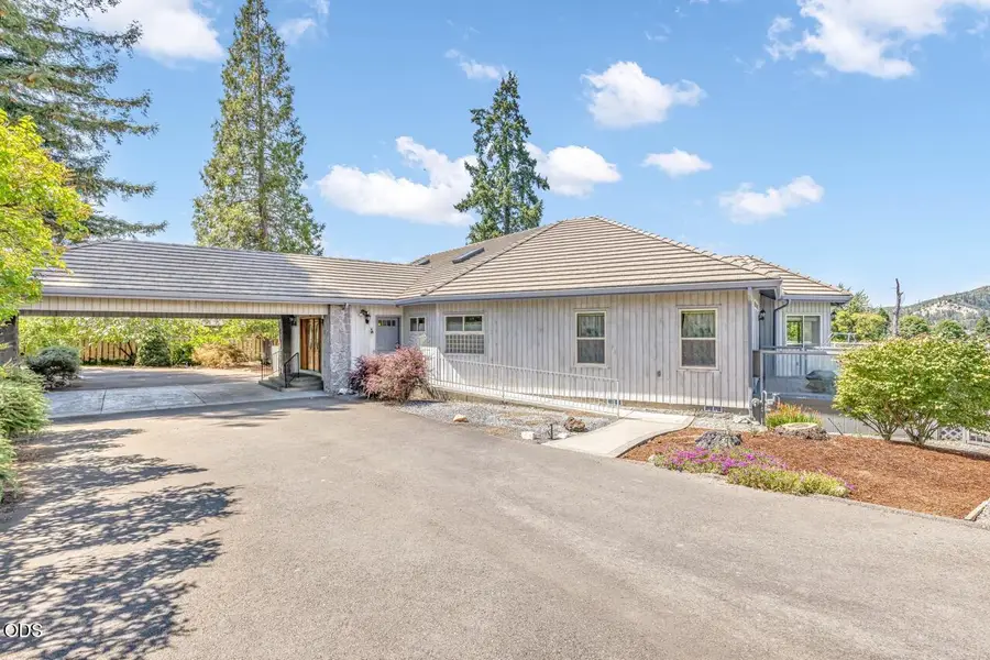 1282 Shady Lane, Grants Pass, OR 97527 - #3