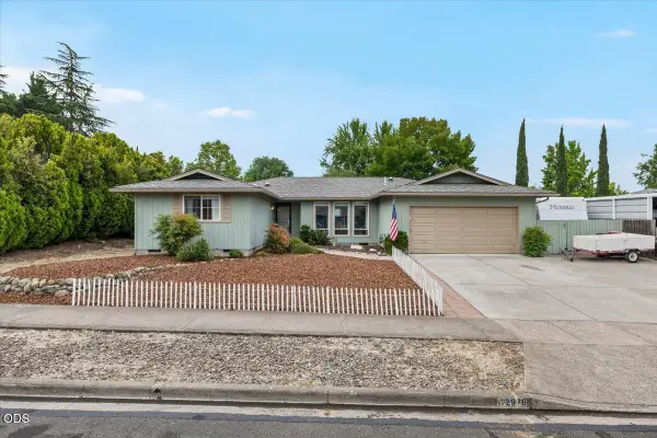 2978 Seckel Street, Medford, OR 97504