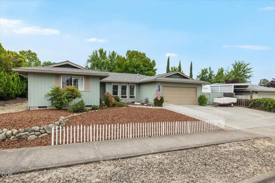 2978 Seckel Street, Medford, OR 97504 - #2