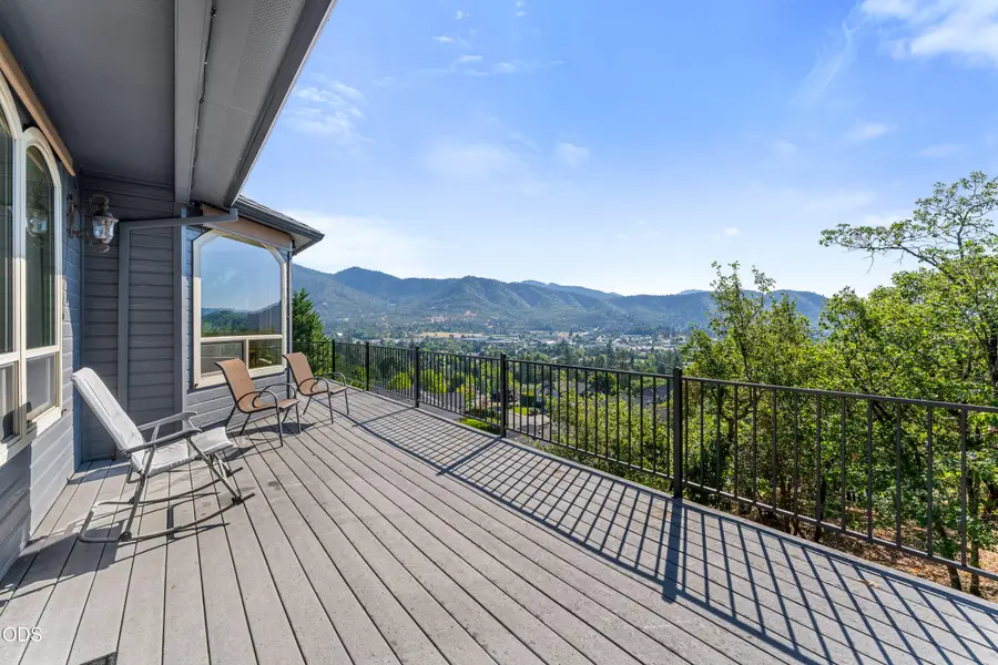 1921 NW Crown Street, Grants Pass, OR 97526 - #2