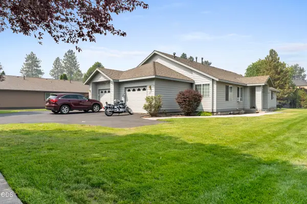 689 NE Savannah Drive, Bend, OR 97701