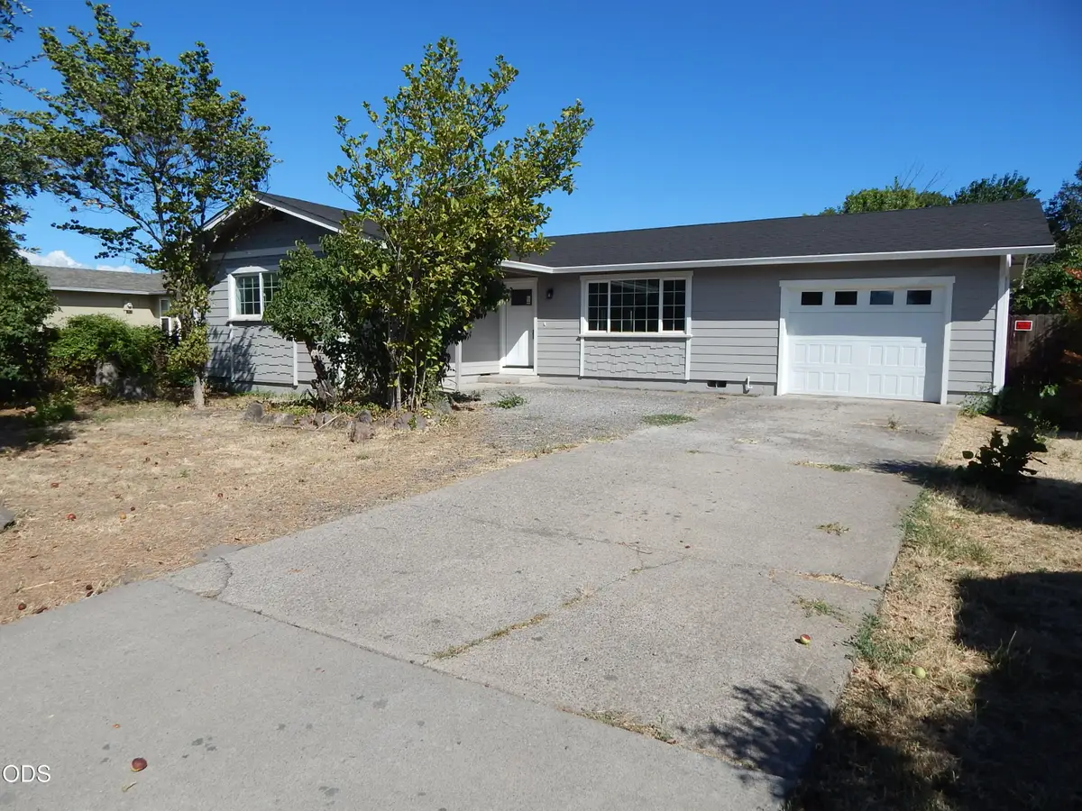 8222 Division Road, White City, OR 97503 - #1