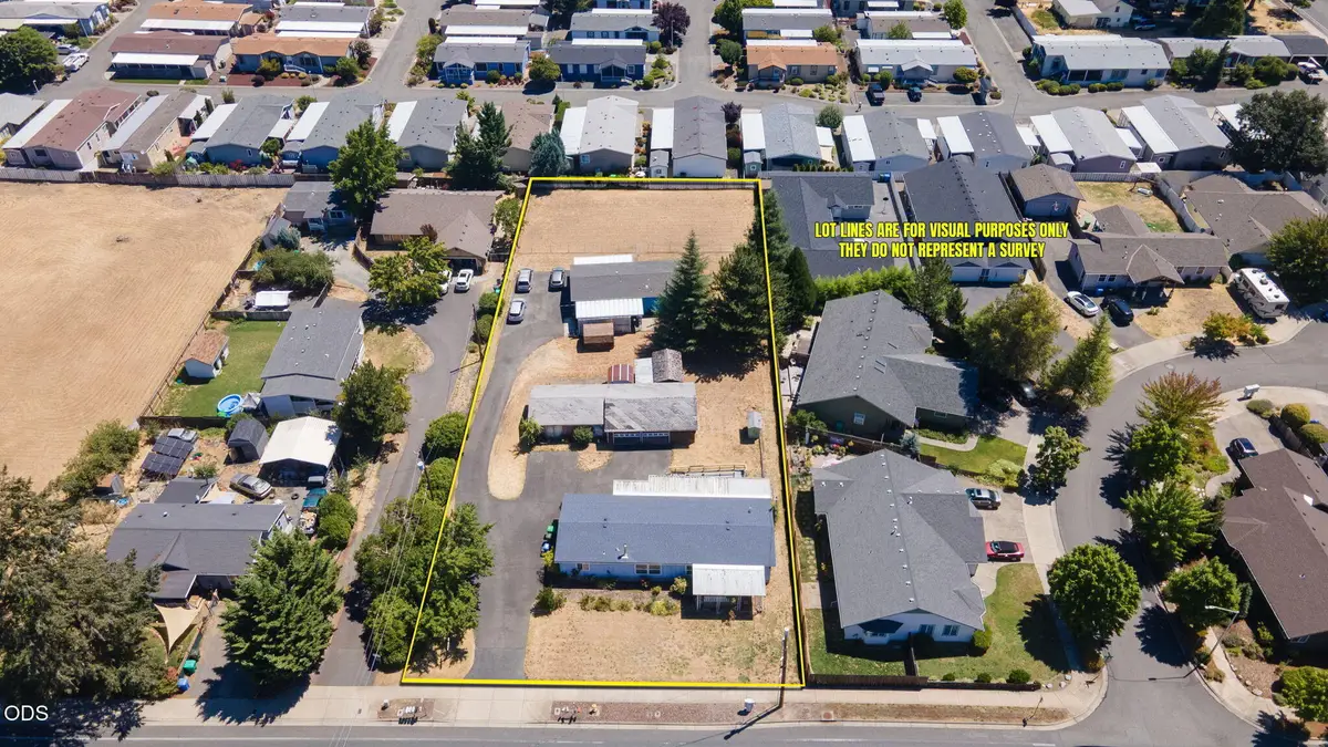 1405 Willow Lane, Grants Pass, OR 97527 - #1