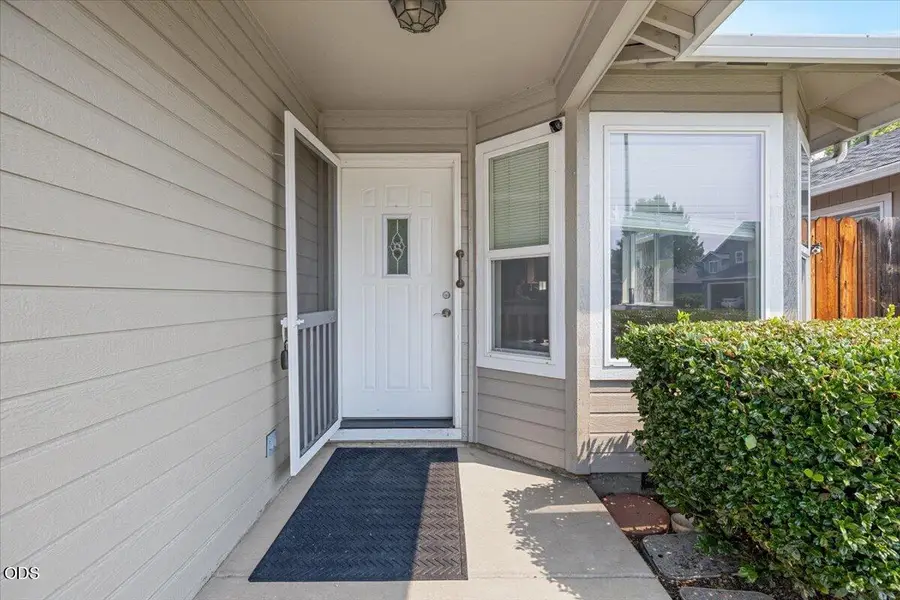 3180 Forest Hills Drive #A, Medford, OR 97504 - #3
