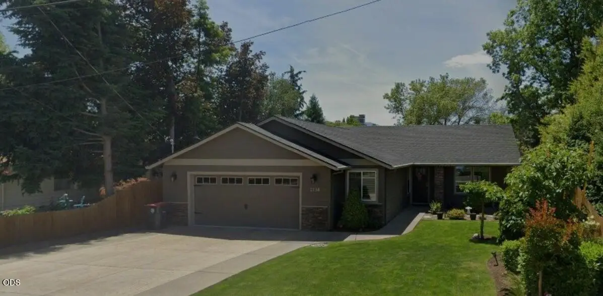 2196 Crestbrook Road, Medford, OR 97504 - #1