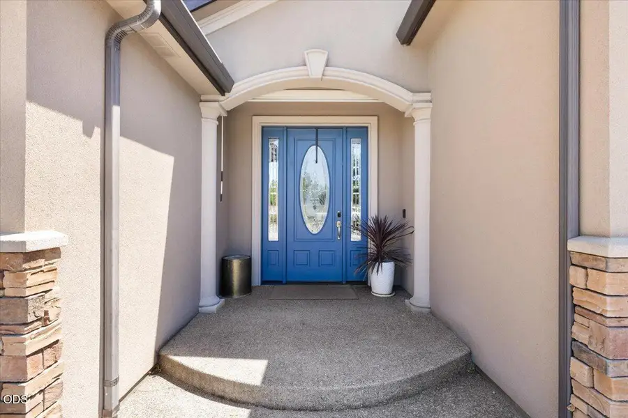 2720 Montara Drive, Medford, OR 97504 - #2