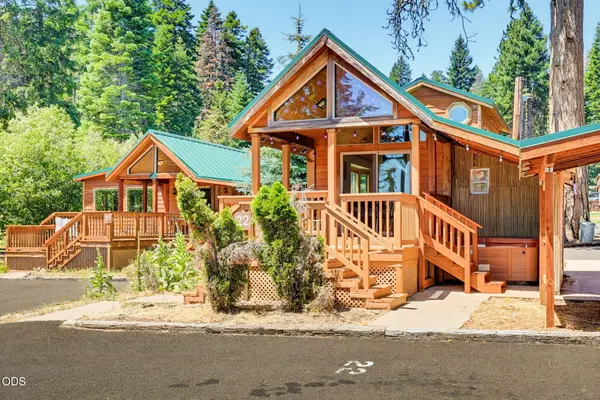 7900 Hyatt Prairie Road # 22, Ashland, OR 97520