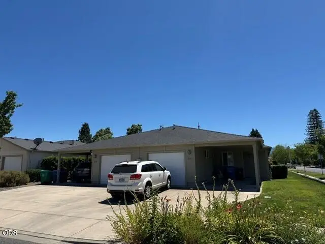 2245 SW Star Drive, Grants Pass, OR 97527 - #2