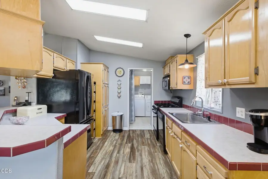 411 Currie Lane, Grants Pass, OR 97526 - #3