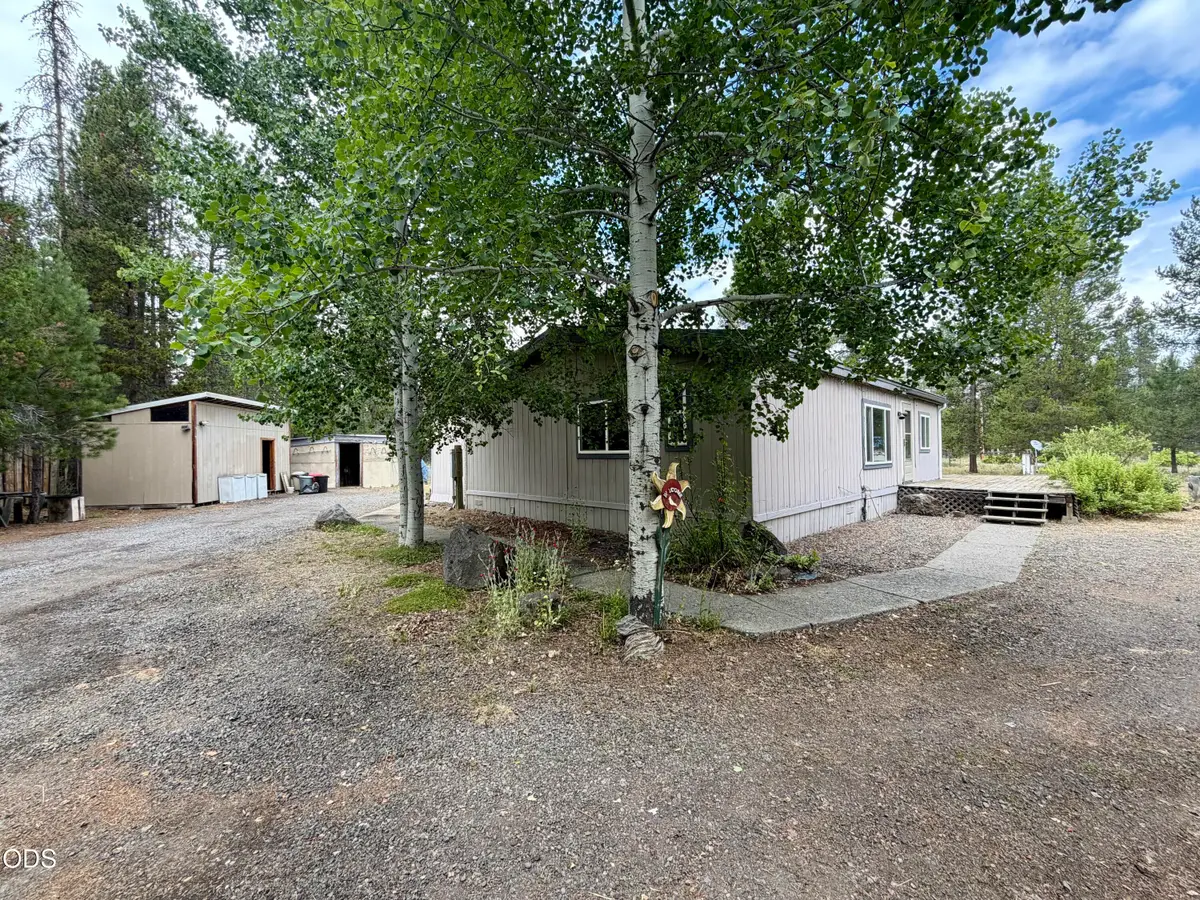 16364 Twin Drive, La Pine, OR 97739 - #1