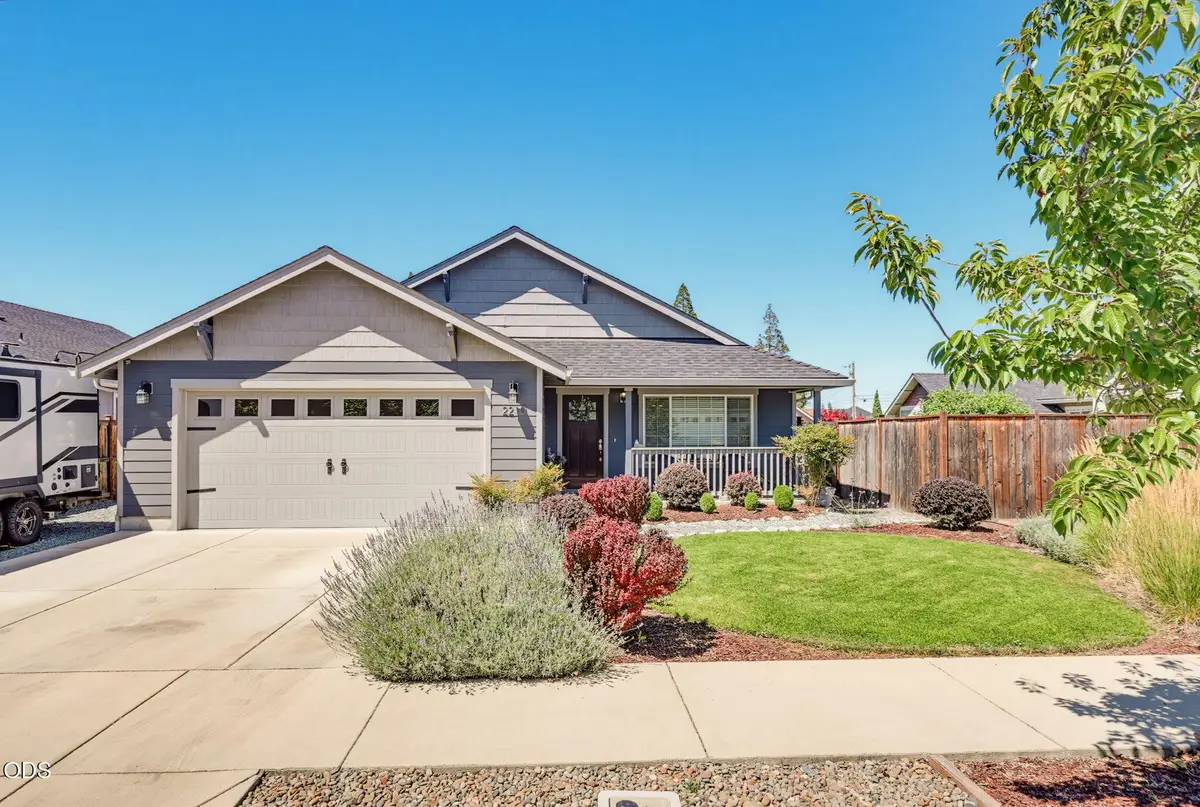 2210 Westwood Drive, Medford, OR 97501 - #1