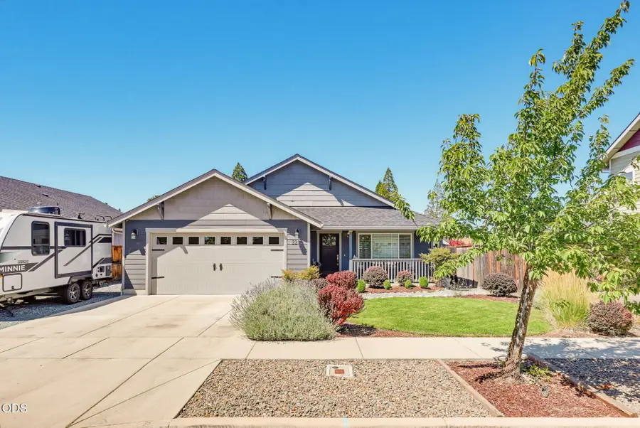 2210 Westwood Drive, Medford, OR 97501 - #3