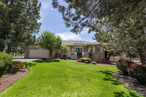 8280 Junco Court, Redmond, OR 97756