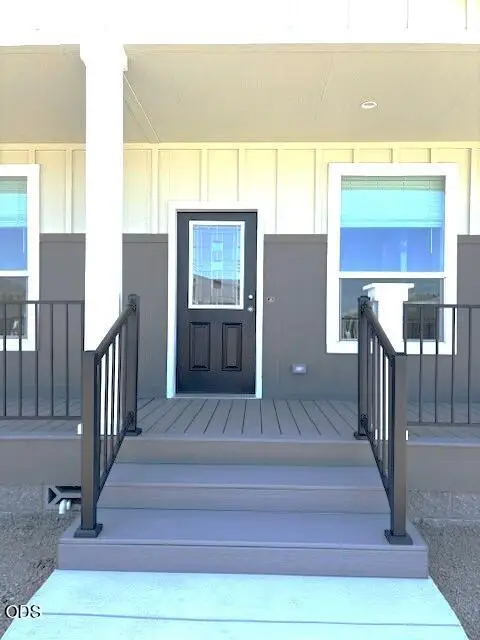 4601 S Pacific Highway #10, Phoenix, OR 97535 - #3