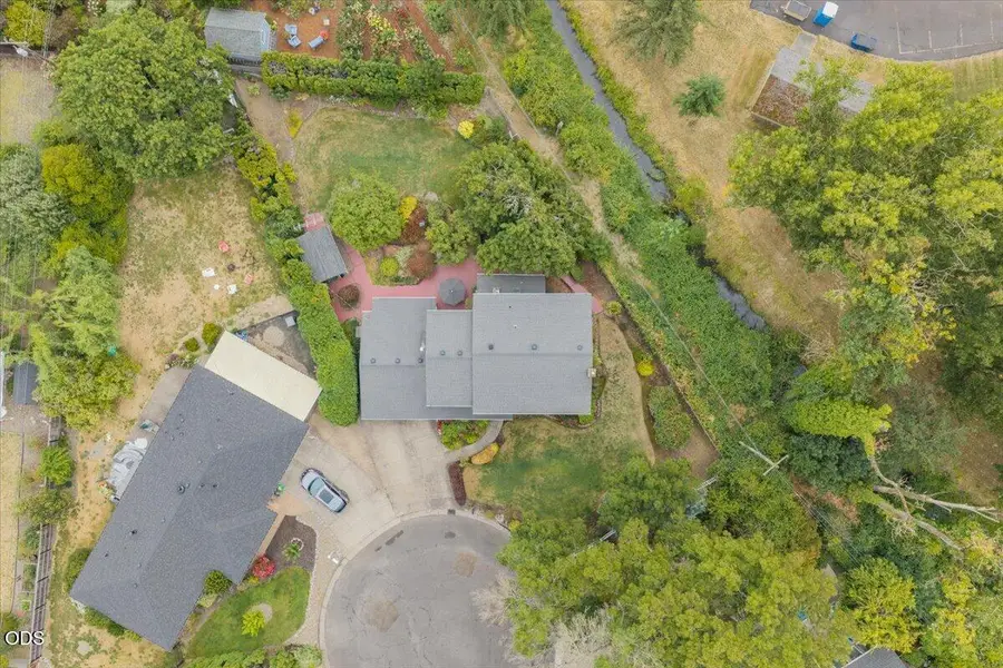1112 26th Avenue Sw, Albany, OR 97321 - #3