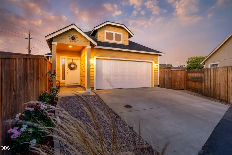 3301 SW Antler Ridge Lane, Redmond, OR 97756 - #2
