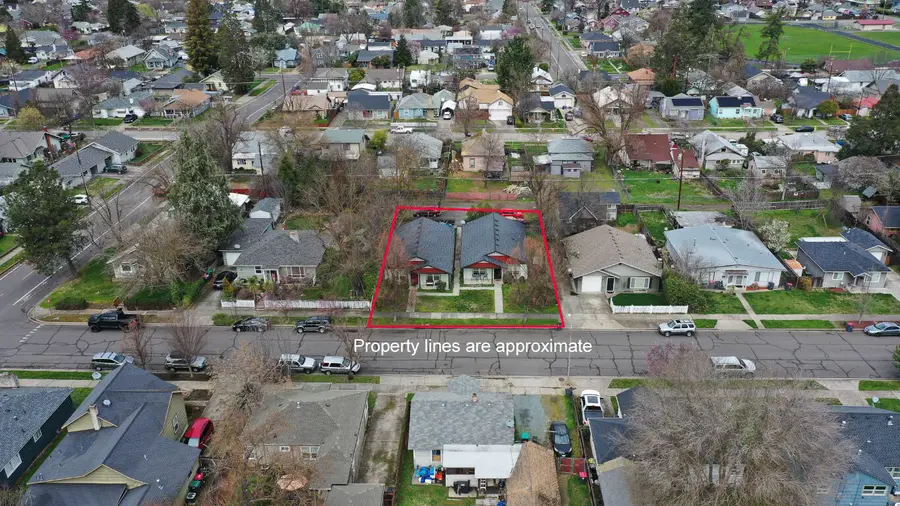 636 Pennsylvania Avenue, Medford, OR 97501 - #3