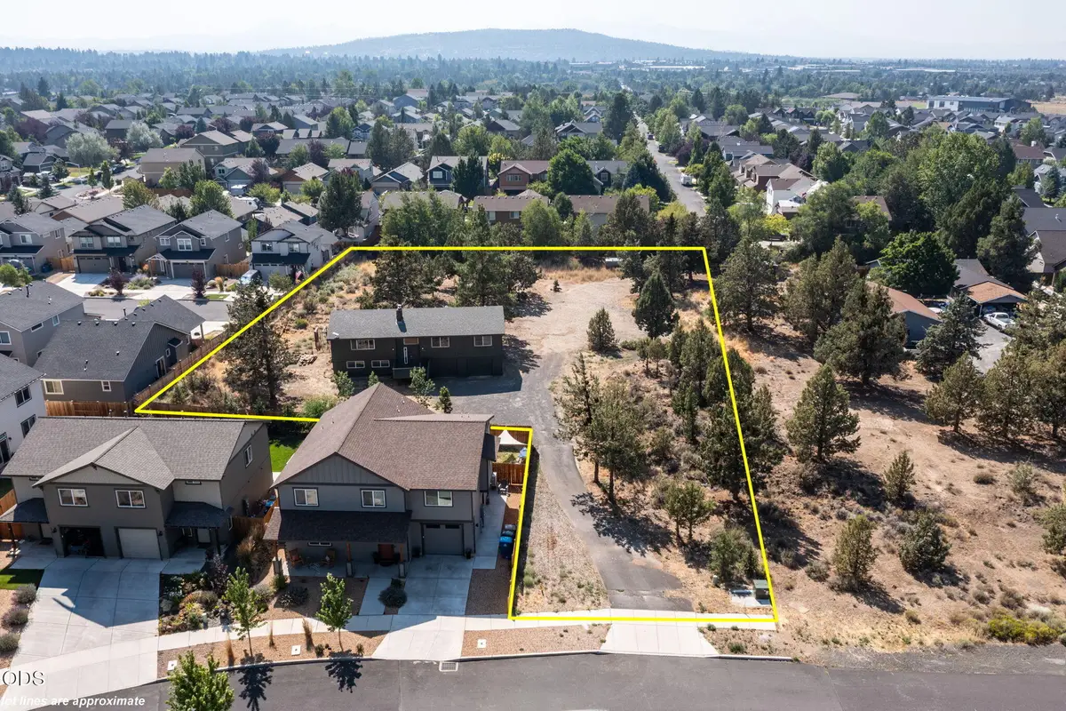 62855 Daniel Road Ne, Bend, OR 97701 - #1