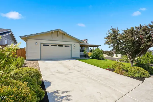 4496 SW Zenith Avenue, Redmond, OR 97756