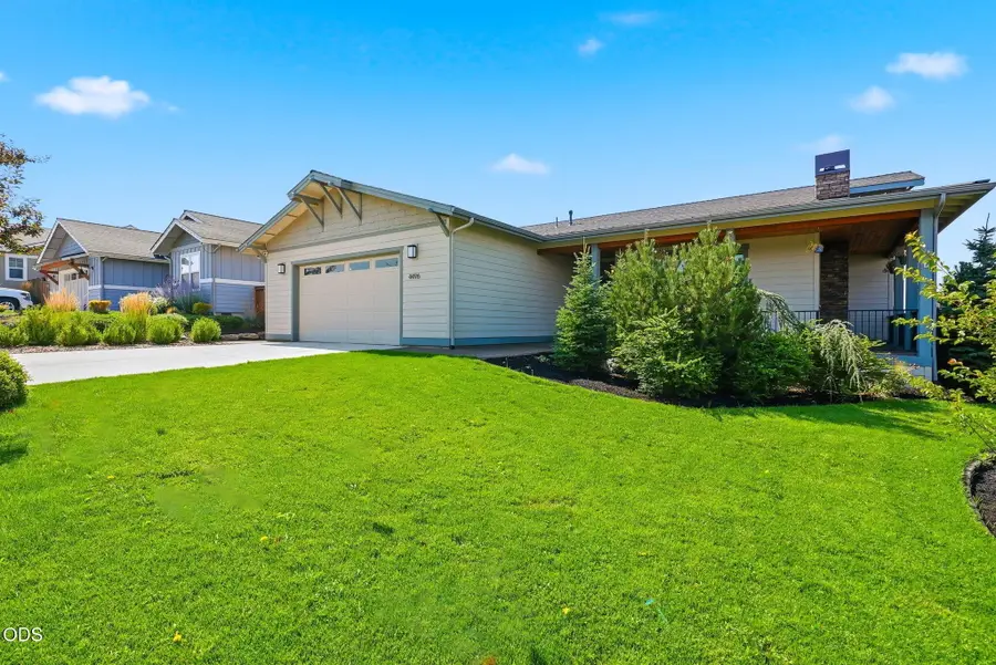 4496 SW Zenith Avenue, Redmond, OR 97756 - #2