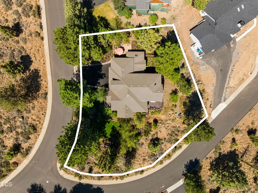 1158 NW Redfield Circle, Bend, OR 97703 - #2