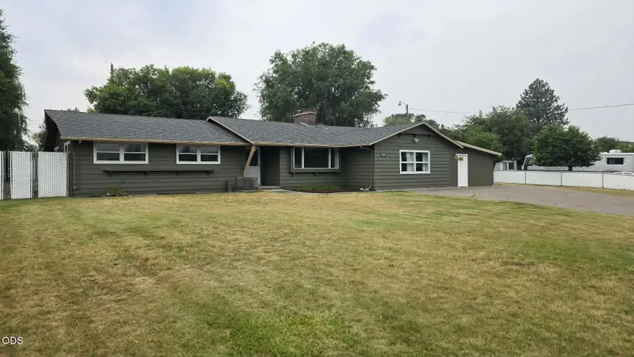 630 NE Loper Avenue, Prineville, OR 97754 - #2