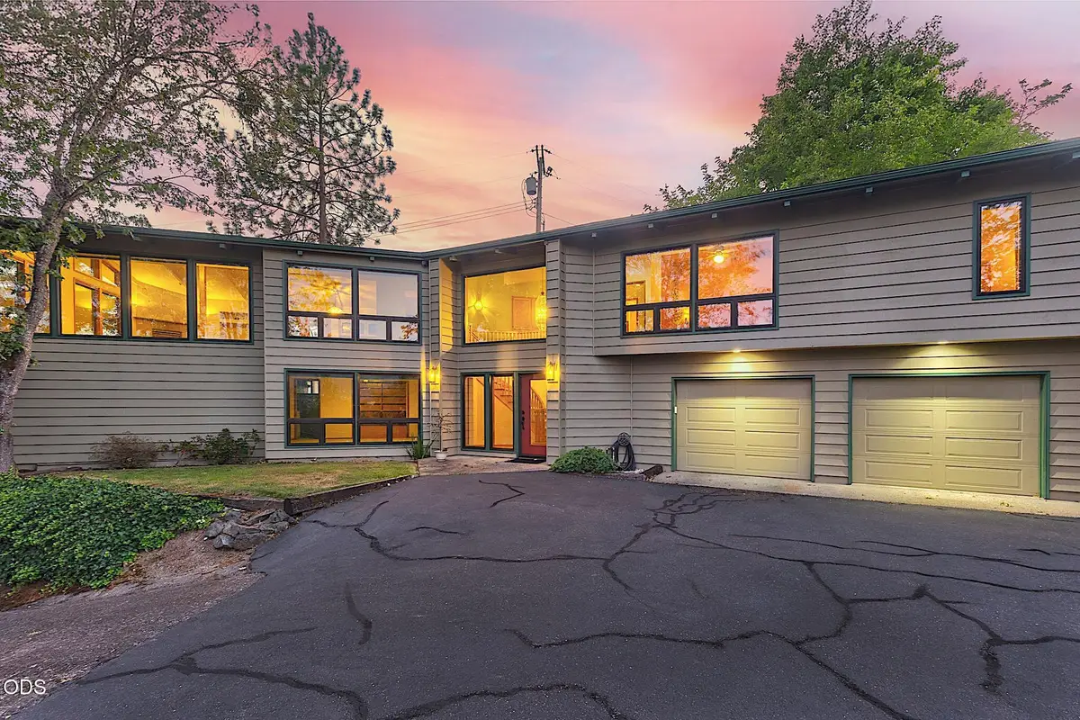 500 NW Woodson Drive, Grants Pass, OR 97526 - #1