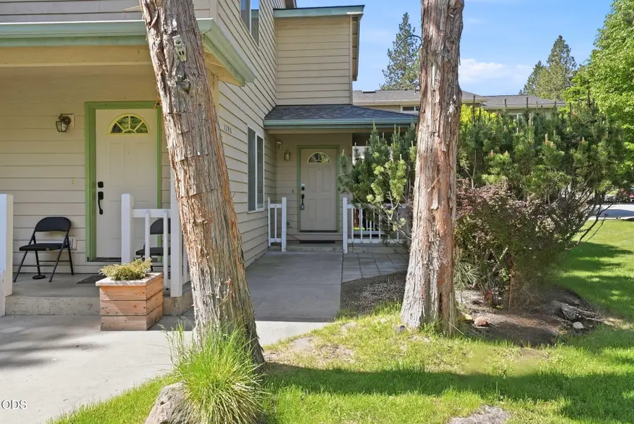 1290 NW Knoxville Boulevard, Bend, OR 97703 - #3