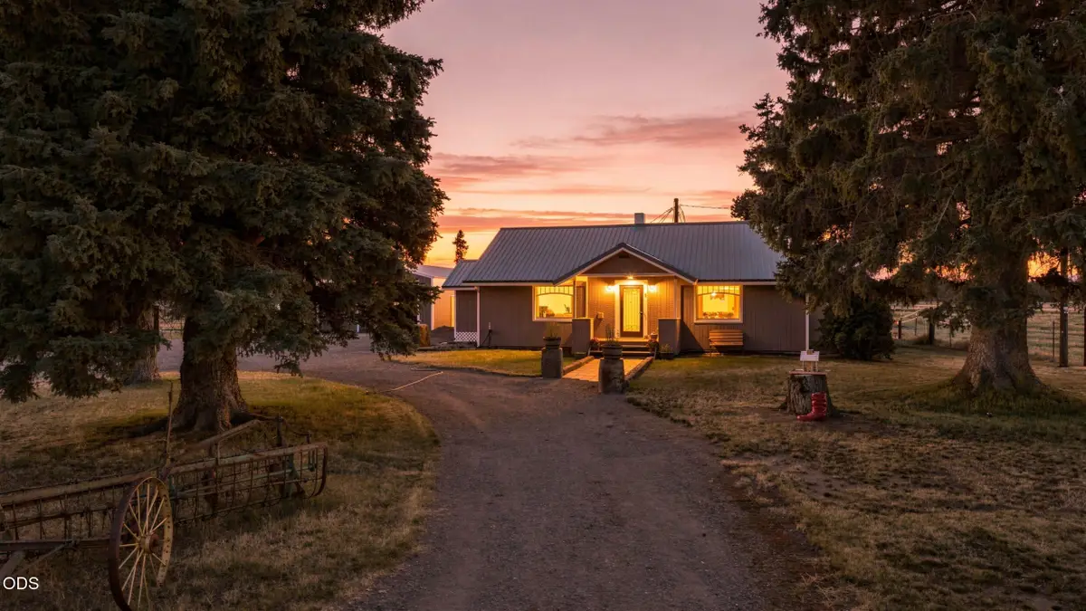 50475 Highway 31, La Pine, OR 97739 - #1