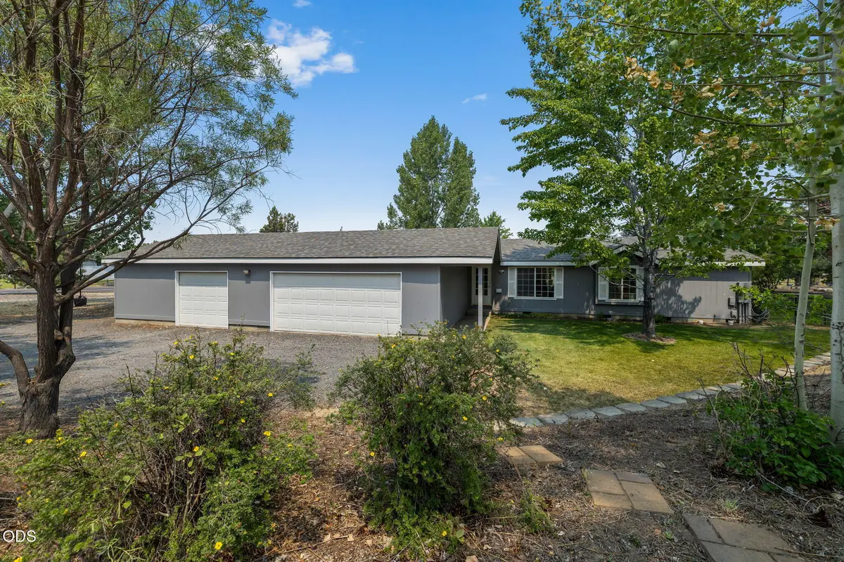 62362 Powell Butte Highway, Bend, OR 97701 - #1