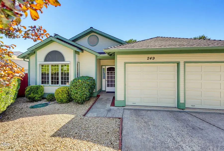 249 N Wightman Street, Ashland, OR 97520 - #2