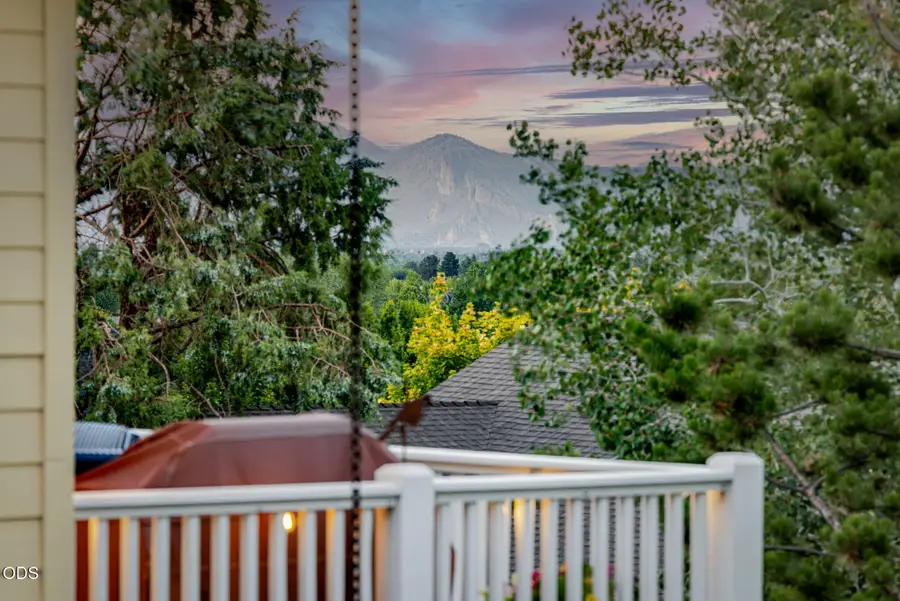 2258 SW 36th Street, Redmond, OR 97756 - #3