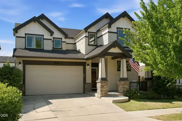 61202 Dayspring Drive, Bend, OR 97702
