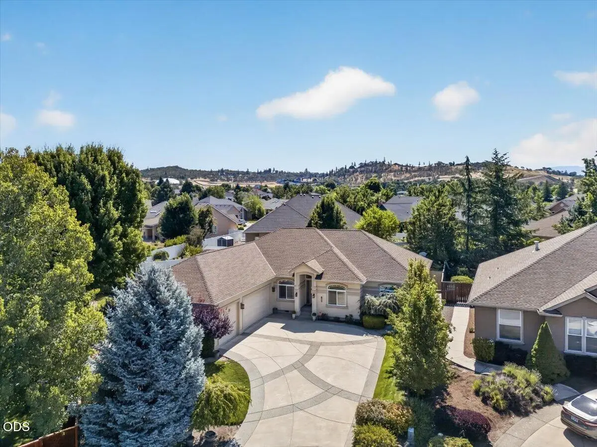 9 Aspen Court, Eagle Point, OR 97524 - #1