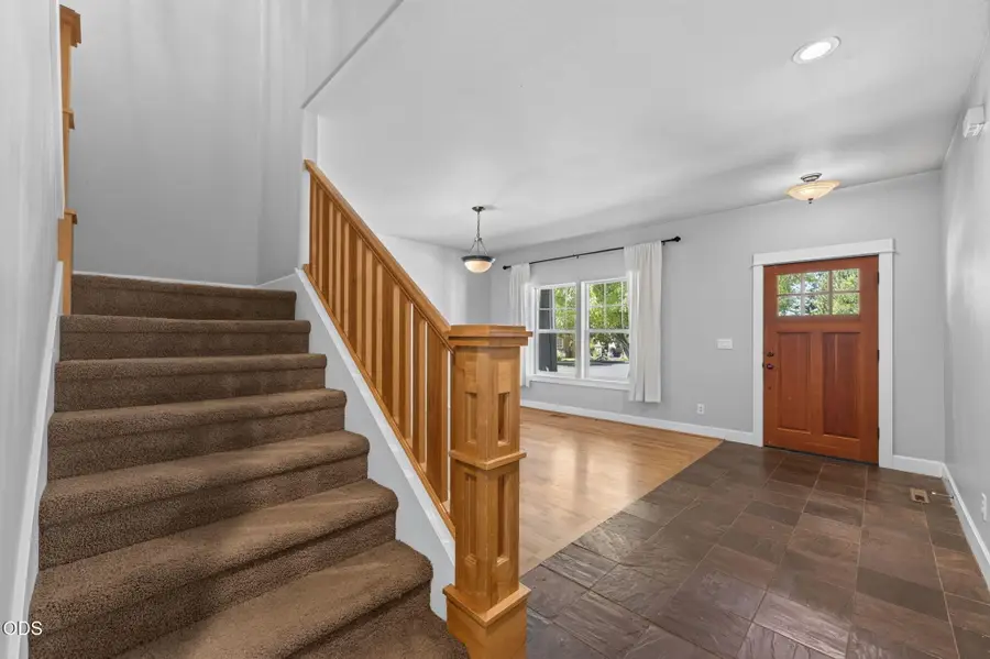 20308 Aberdeen Drive, Bend, OR 97702 - #3