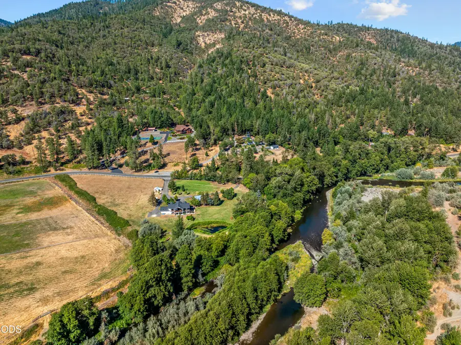 10999 N Applegate Road, Grants Pass, OR 97527 - #2