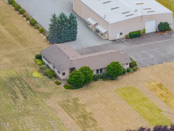33725 Columbus Street Se, Albany, OR 97322