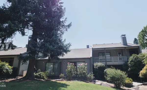 228 Mount Echo Drive, Medford, OR 97504