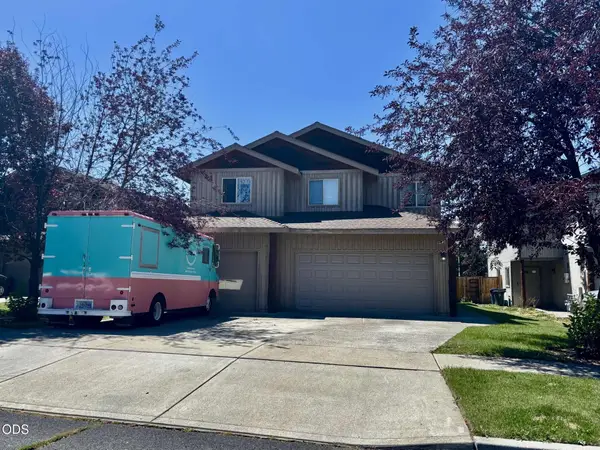 61367 Sally Lane #1 & 2, Bend, OR 97702