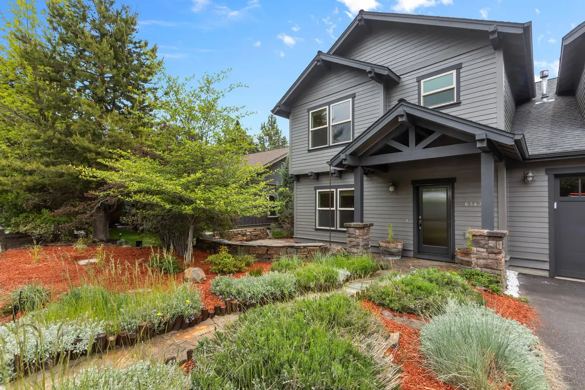 61438 Linton Loop, Bend, OR 97702 - #1