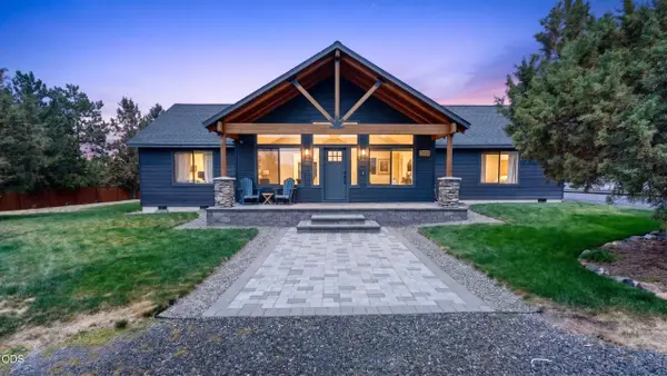 2955 SW Bentwood Drive, Redmond, OR 97756