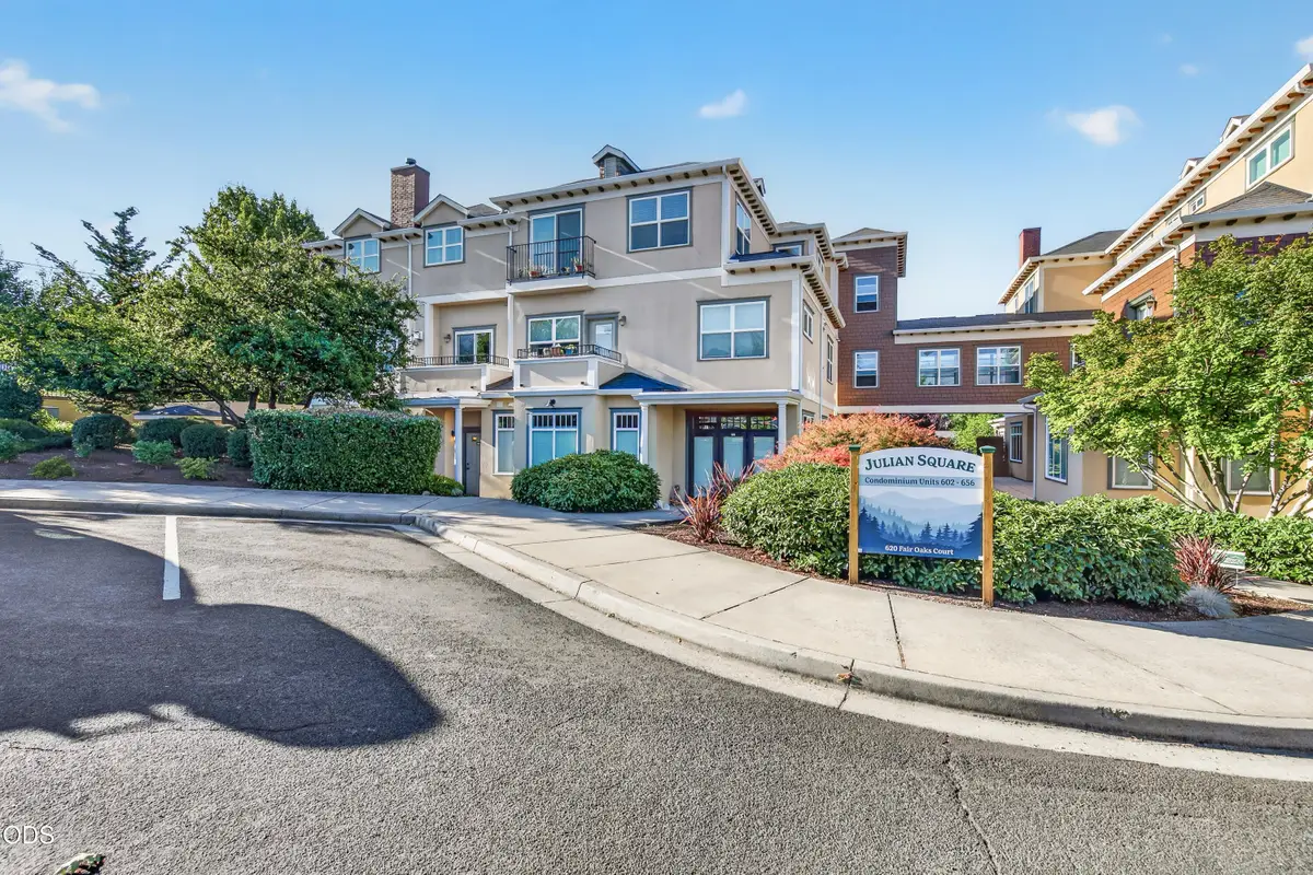 608 Fair Oaks Court, Ashland, OR 97520 - #1