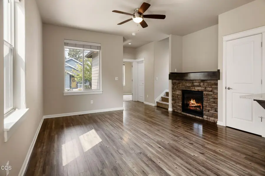2910 SW Yew Park Lane, Redmond, OR 97756 - #2