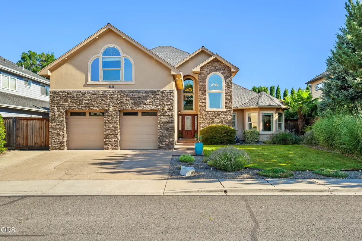 1981 Bluegrass Drive, Central Point, OR 97502 - #1