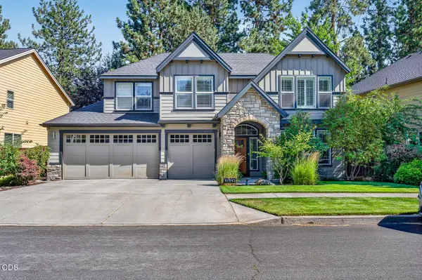 61042 Chamomile Place, Bend, OR 97702