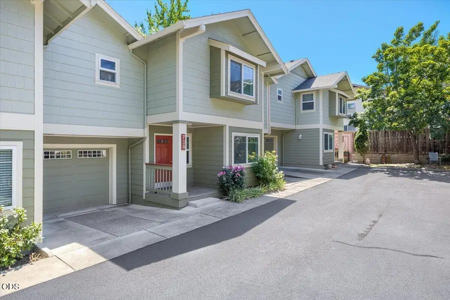 738 Normal Avenue, Ashland, OR 97520 - #2