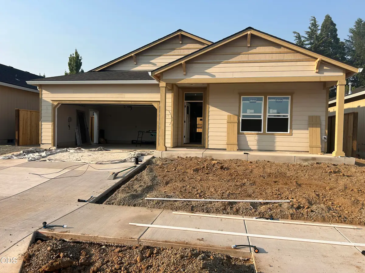 2229 Piazza Drive, Medford, OR 97501 - #1